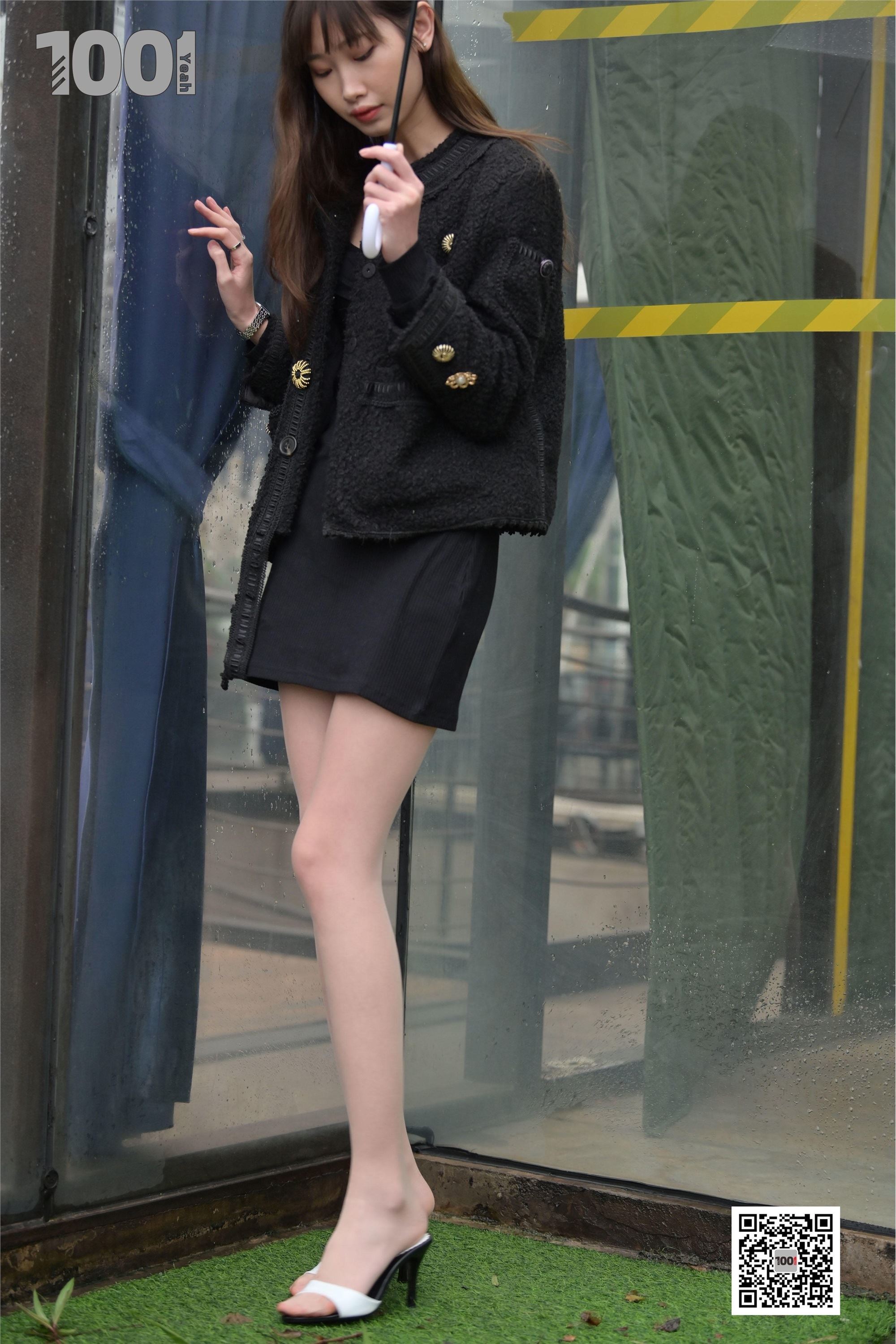 IESS异思趣向  一千零一夜《雨中漫步4》